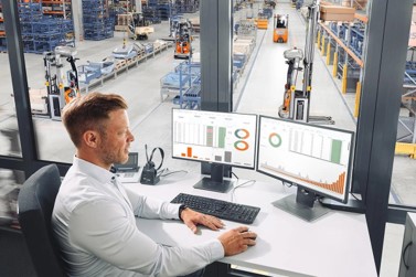 Inventory Optimization, Safety Stock & ABC/XYZ Analysis: The Complete Guide to Lower Inventory Costs While Improving Service Levels